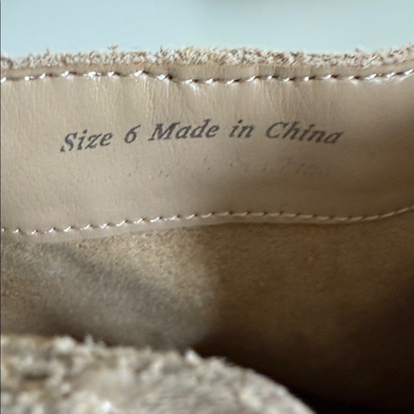 DOLCE VITA RONNIE Western Buckled Camel Suede Booties Women’s Size 6 - Picture 11 of 11